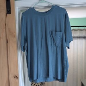 Lululemon L Front Pocket Tee